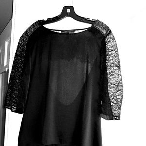 BCBG lace sleeved shirt